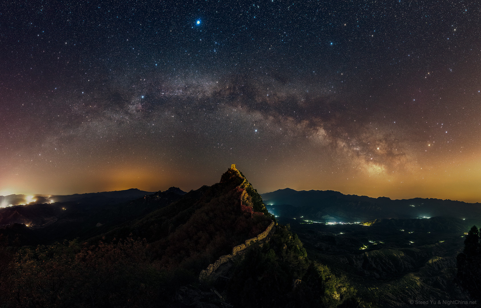 Simatai Great Wall at Night